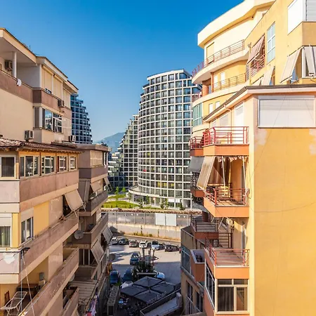 Lucas View Penthouse تيرانا