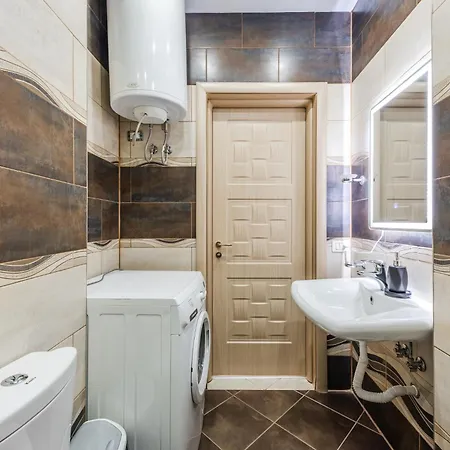 Lucas View Penthouse * Τίρανα